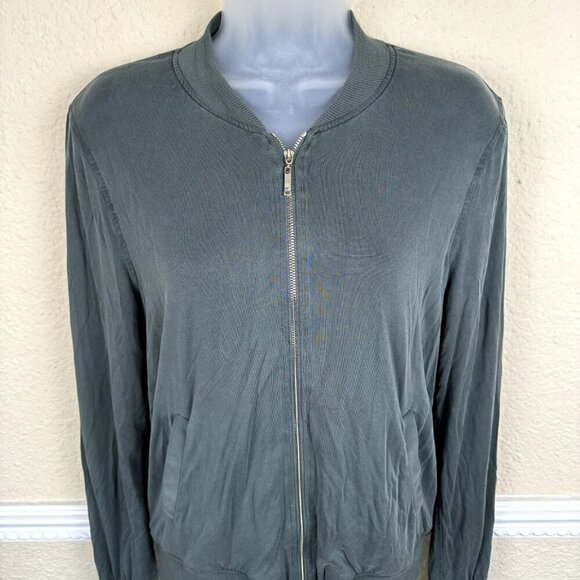 Tart Women’s Olive Green Bomber Jacket Size Small Grunge Light Weight Casual - Picture 1 of 9